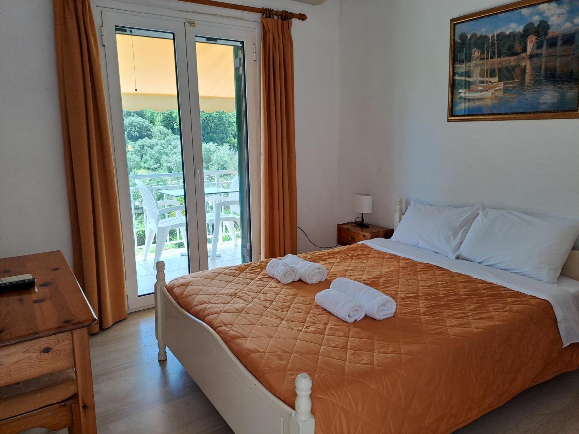 Evridiki Apartments Mesongí Extérieur photo